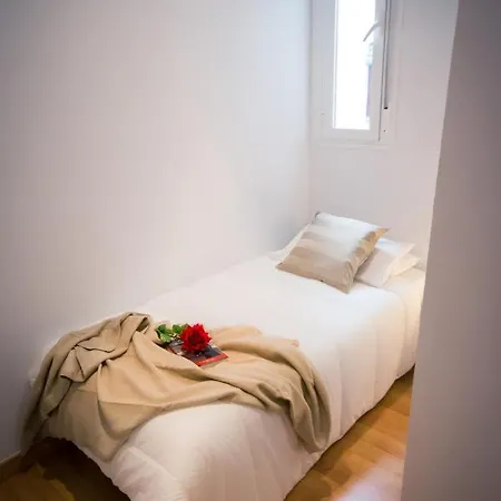 Holidays2Malaga Heredia 3 Bedroom Opposite Malaga Port Exterior foto