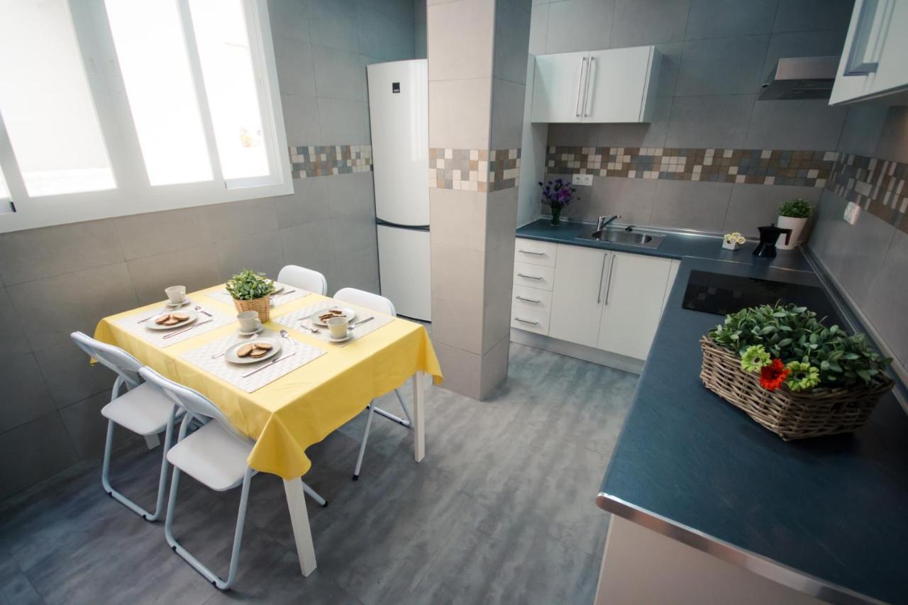 Holidays2malaga Heredia 3 Bedroom Opposite Port * Malaga