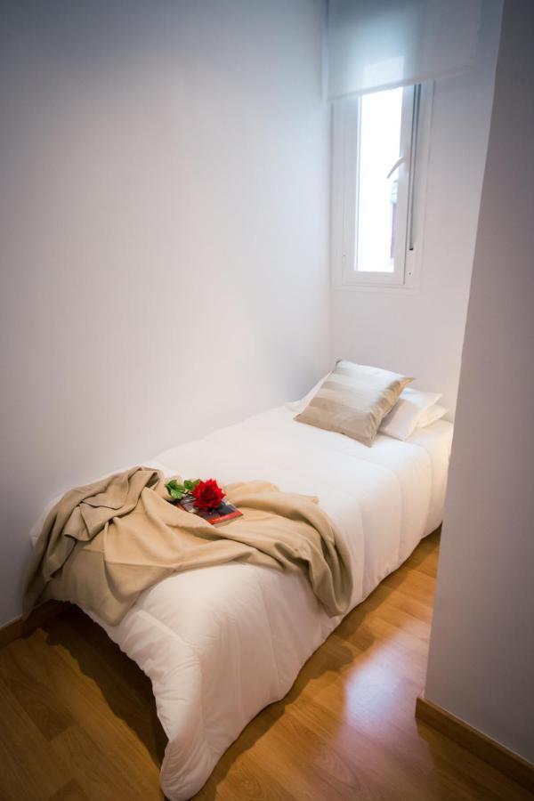 Holidays2malaga Heredia 3 Bedroom Opposite Port Apartment Malaga